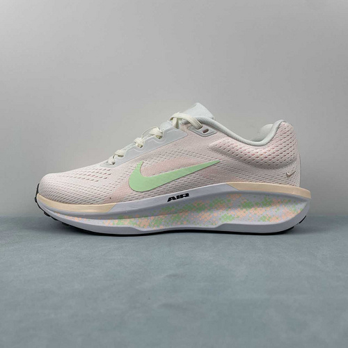 R  NIKE Zoom Winflo 11 11 HJ7807-133  36 36 5 37 5 38 38 5 39 40 40 5 41